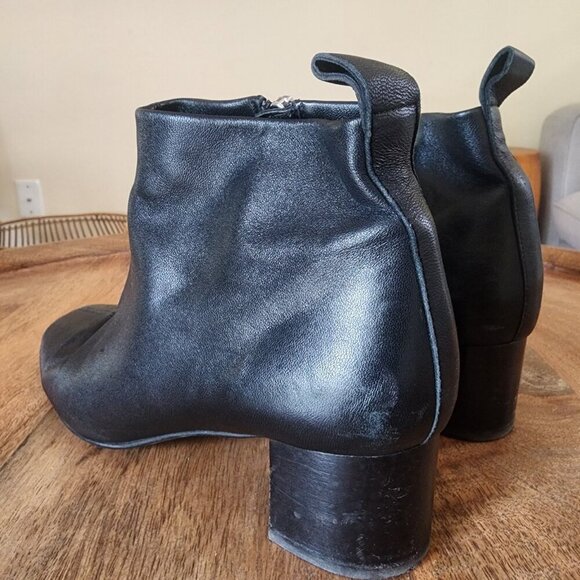 Everlane The Day Black Italian Soft Leather Ankle Boot Womens Size 7.5 - Picture 4 of 14